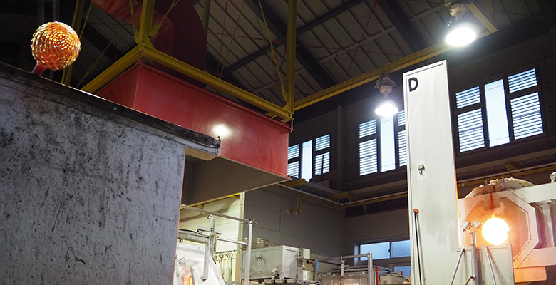 富山ガラス工房